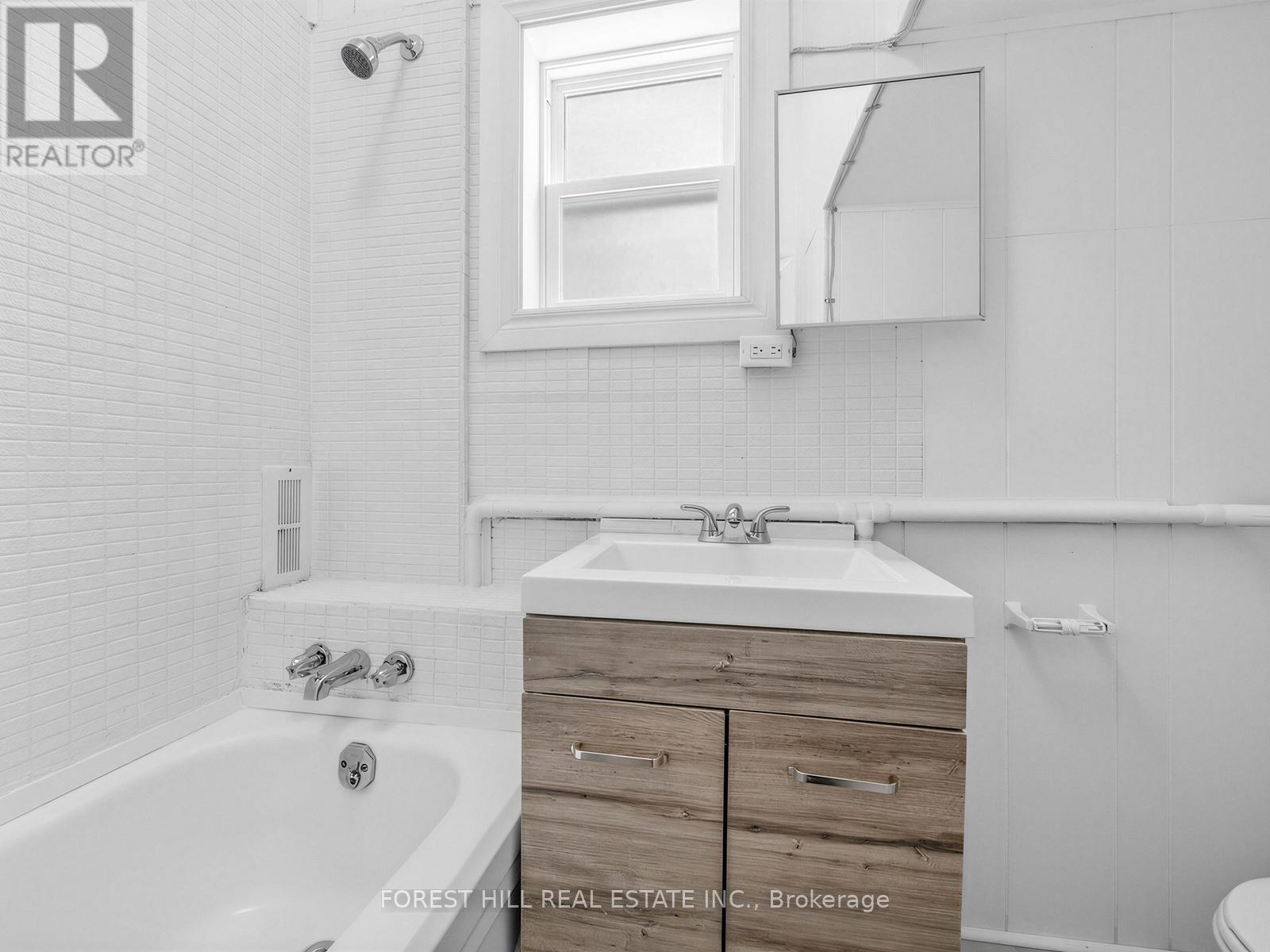 419 Dufferin Street, Toronto, Ontario  M6K 2A2 - Photo 16 - C13420568