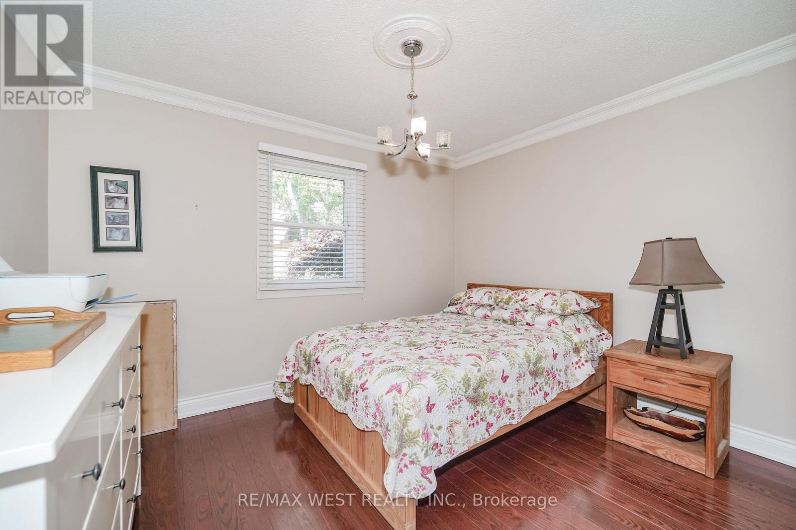 1536 Huntsmill Drive, Pickering, Ontario  L1V 5J5 - Photo 9 - E13420502