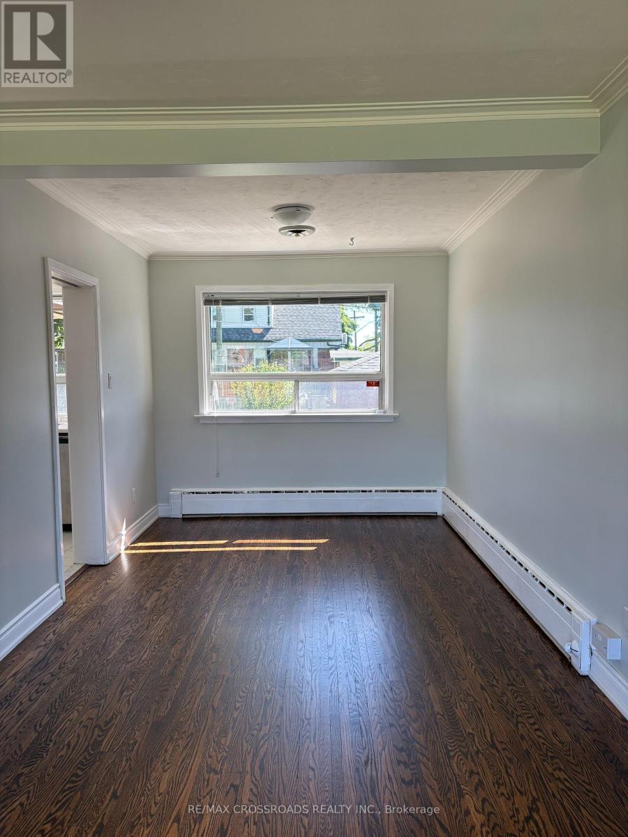 31 Robertsfield Crescent, Toronto, Ontario  M1R 2X1 - Photo 2 - E13420544