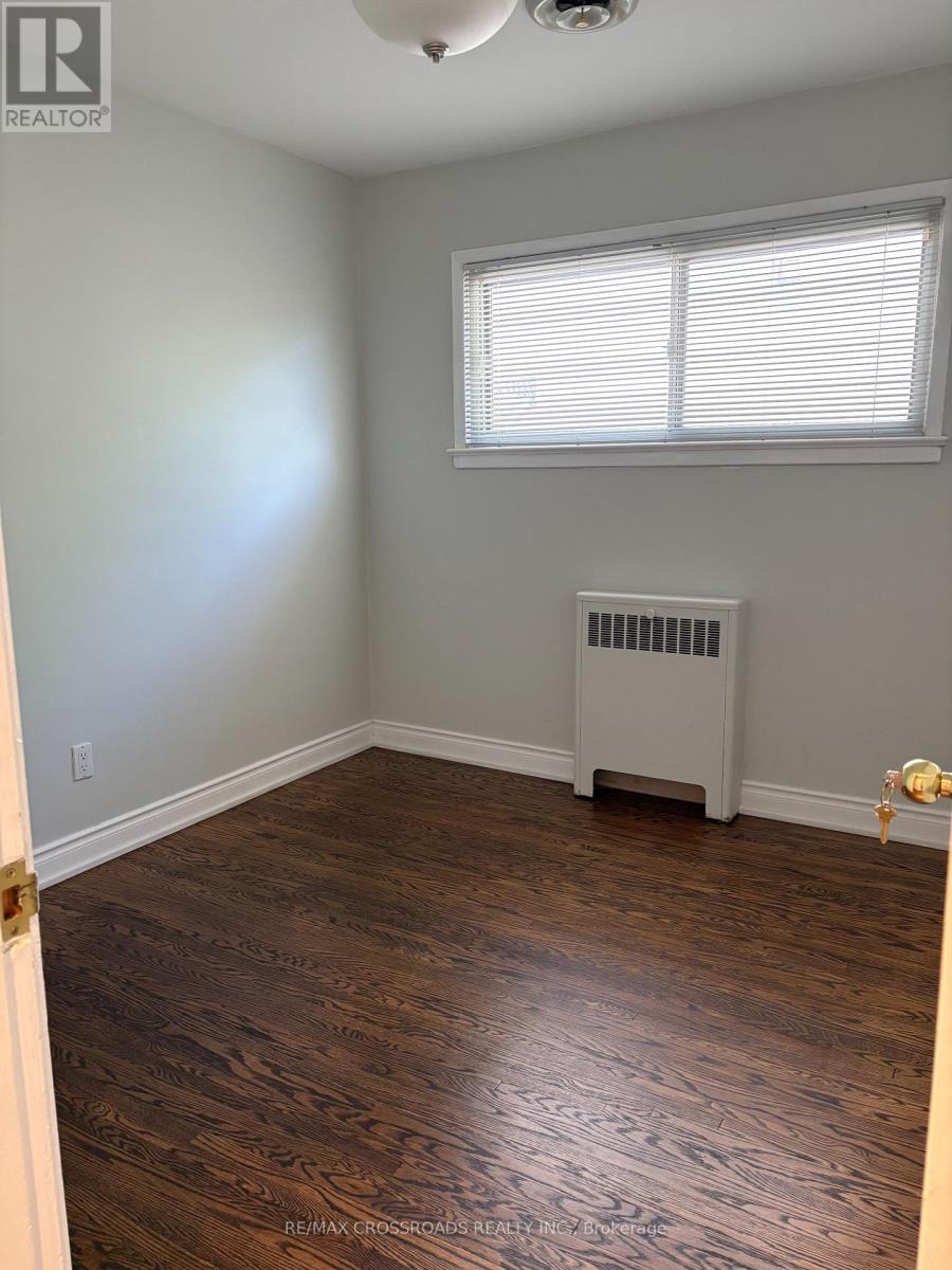31 Robertsfield Crescent, Toronto, Ontario  M1R 2X1 - Photo 9 - E13420544