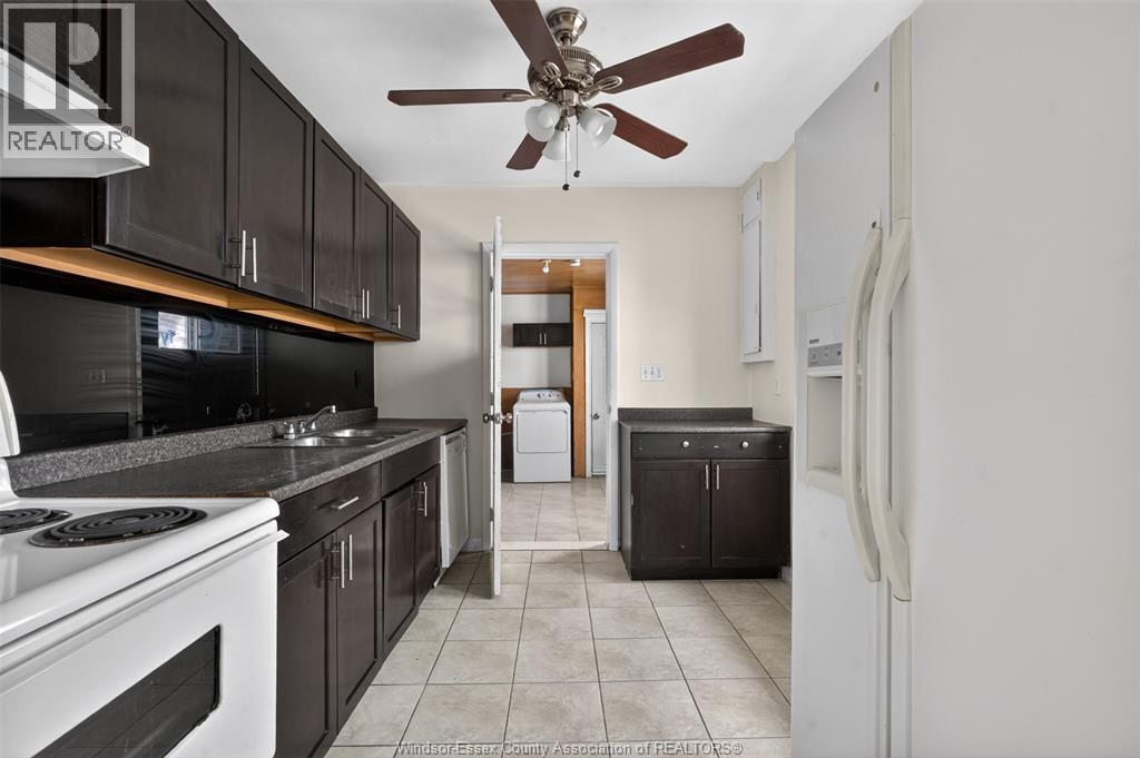 693 South Pacific, Windsor, Ontario N8X 2X1 - Photo 6 - 26013587
