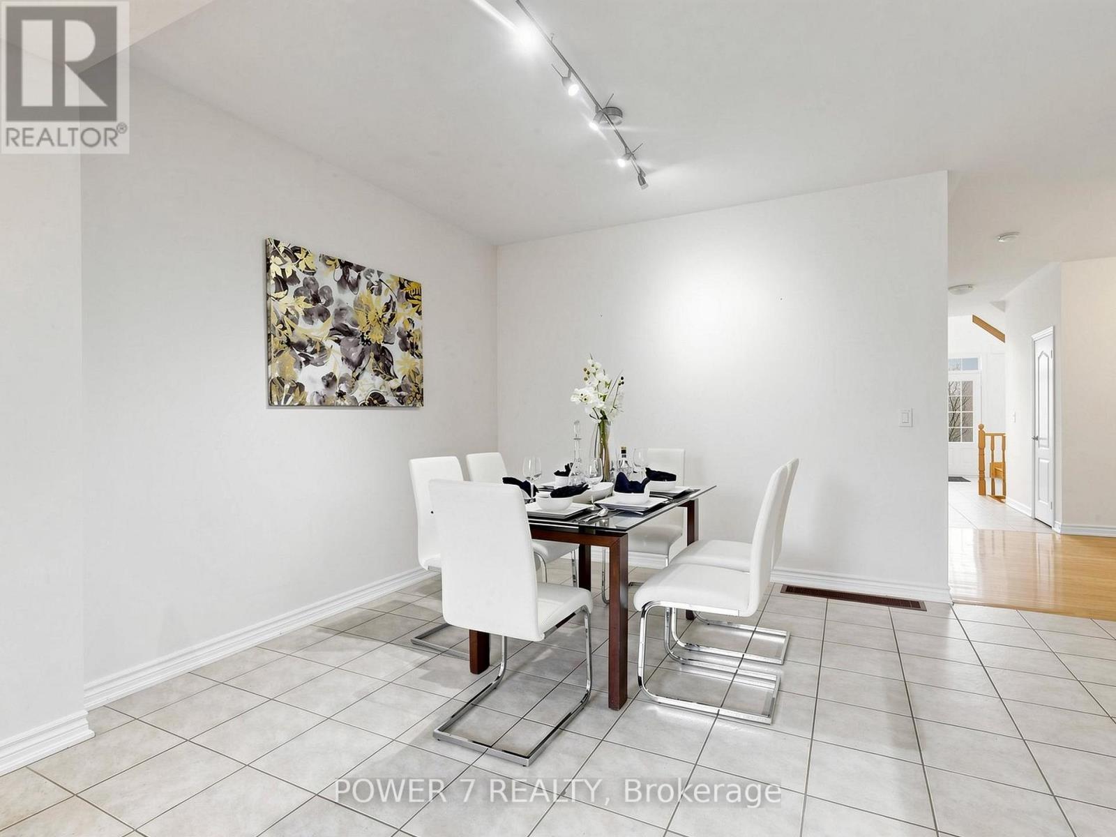 43 Living Crescent, Markham, Ontario  L6C 0T7 - Photo 18 - N13420482