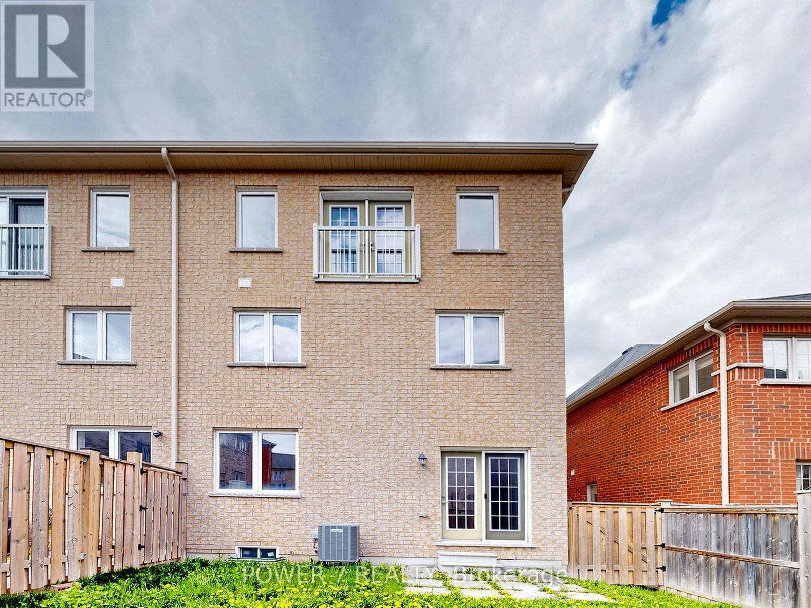 43 Living Crescent, Markham, Ontario  L6C 0T7 - Photo 42 - N13420482