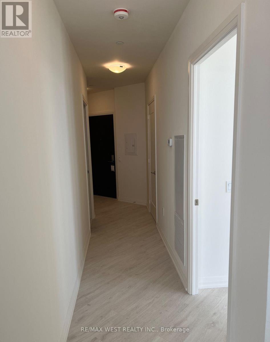 2521 - 9000 Jane Street, Vaughan, Ontario  L4K 0M6 - Photo 5 - N13420486