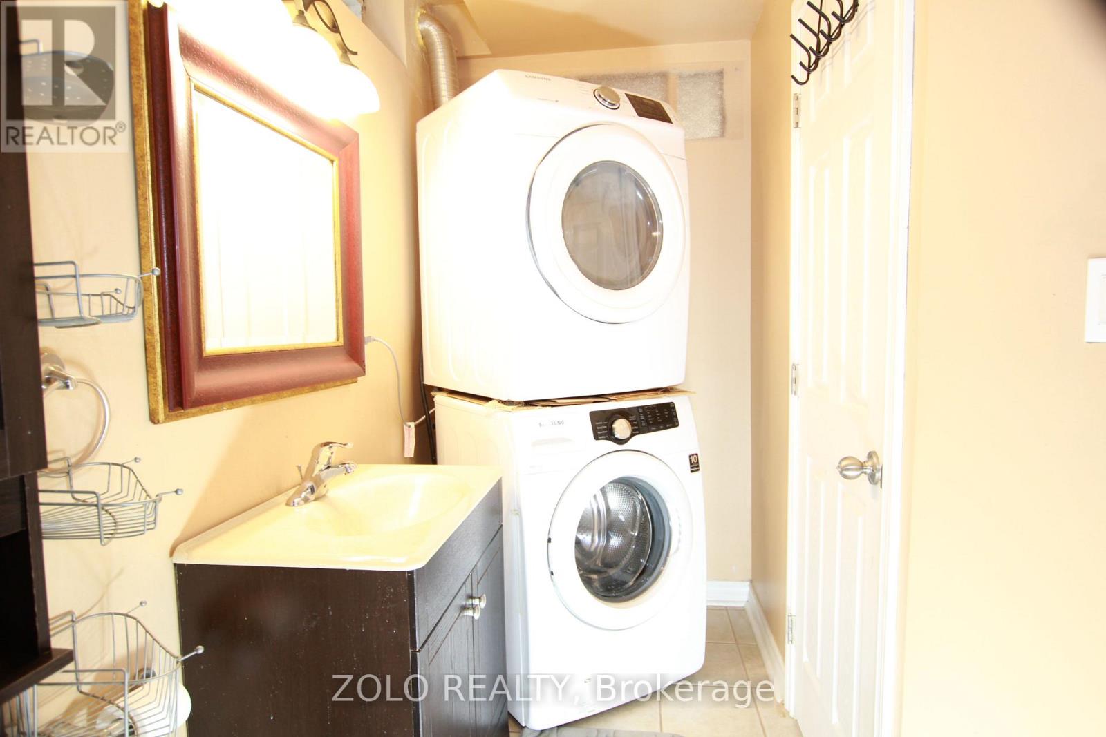 Basement Apartment - 75 West Park Avenue, Bradford West Gwillimbury, Ontario  L3Z 0A7 - Photo 25 - N13420490