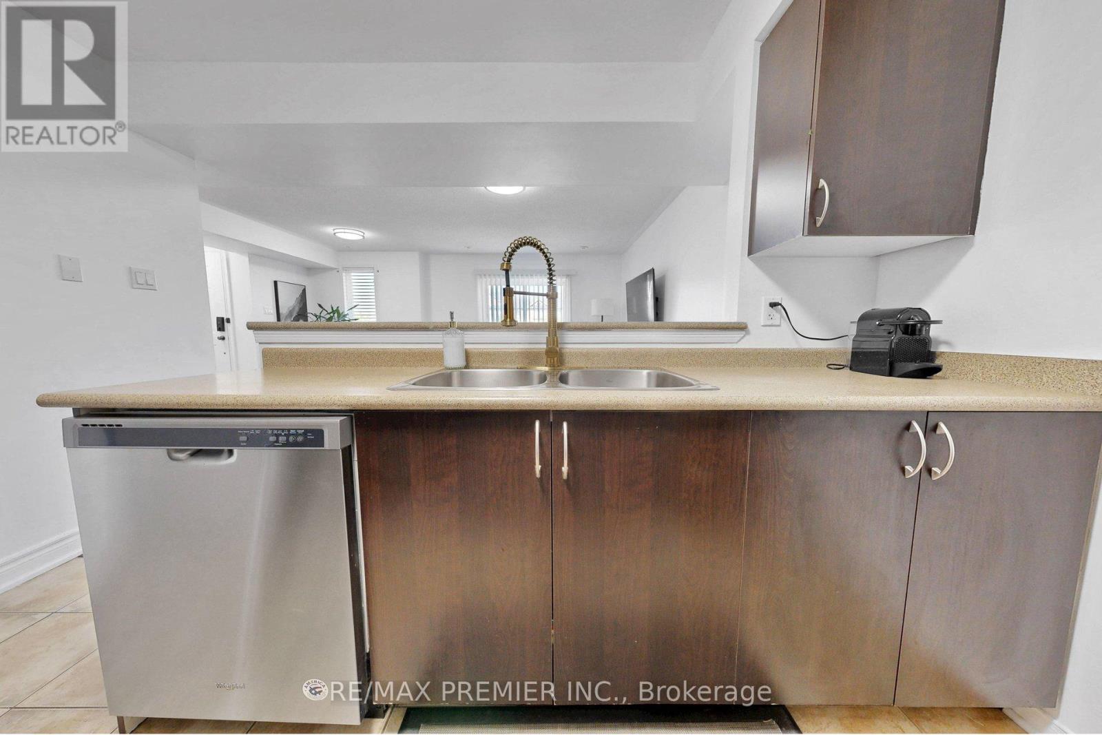 55 - 2265 Bur Oak Avenue, Markham, Ontario L6E 0B8 - Photo 16 - N13420516
