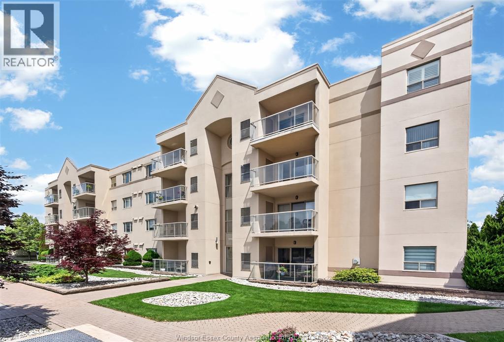 310 Village Grove Drive Unit# 413, Tecumseh, Ontario  N8N 4X7 - Photo 2 - 26013557