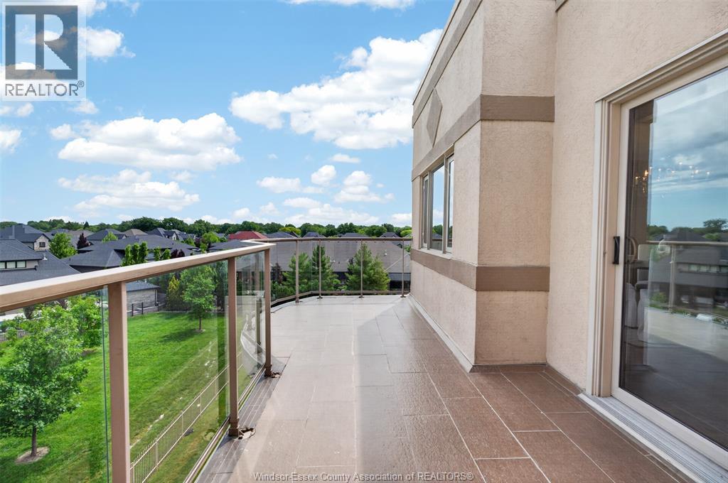 310 Village Grove Drive Unit# 413, Tecumseh, Ontario  N8N 4X7 - Photo 38 - 26013557