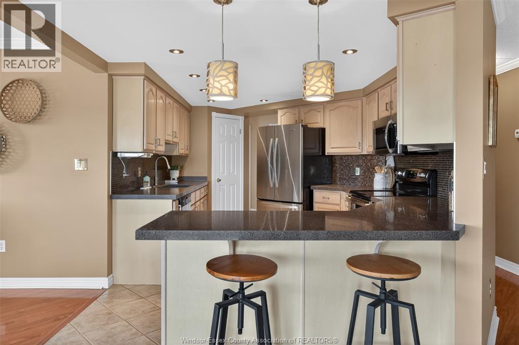 310 Village Grove Drive Unit# 413, Tecumseh, Ontario  N8N 4X7 - Photo 16 - 26013557