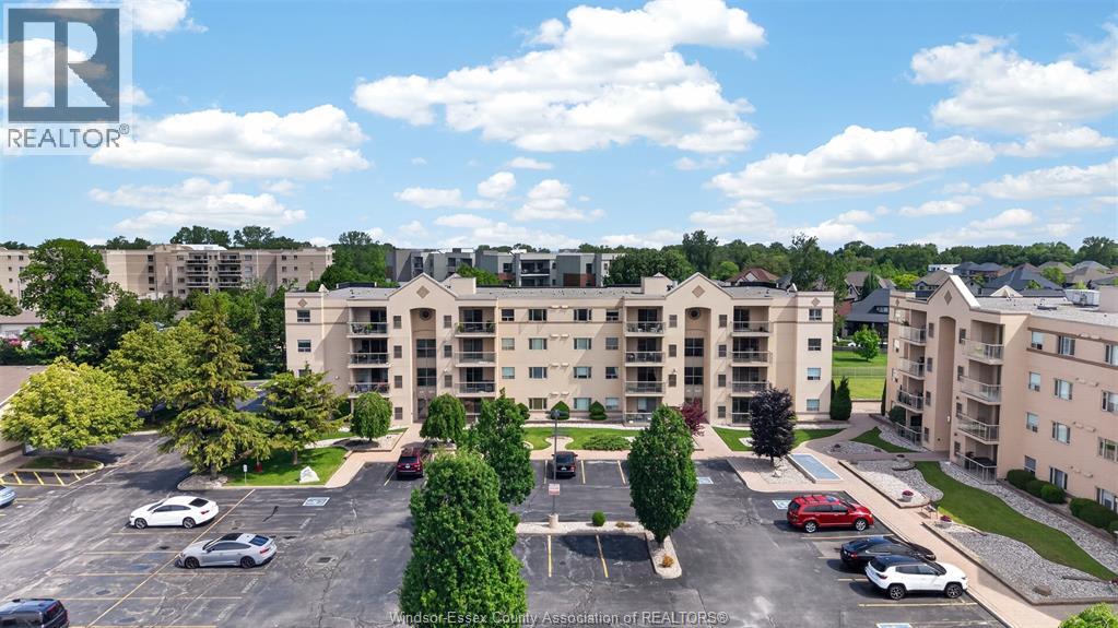 310 Village Grove Drive Unit# 413, Tecumseh, Ontario  N8N 4X7 - Photo 49 - 26013557