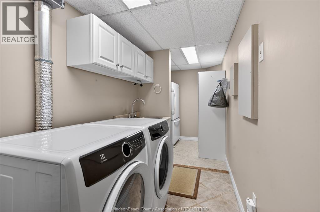 310 Village Grove Drive Unit# 413, Tecumseh, Ontario  N8N 4X7 - Photo 34 - 26013557