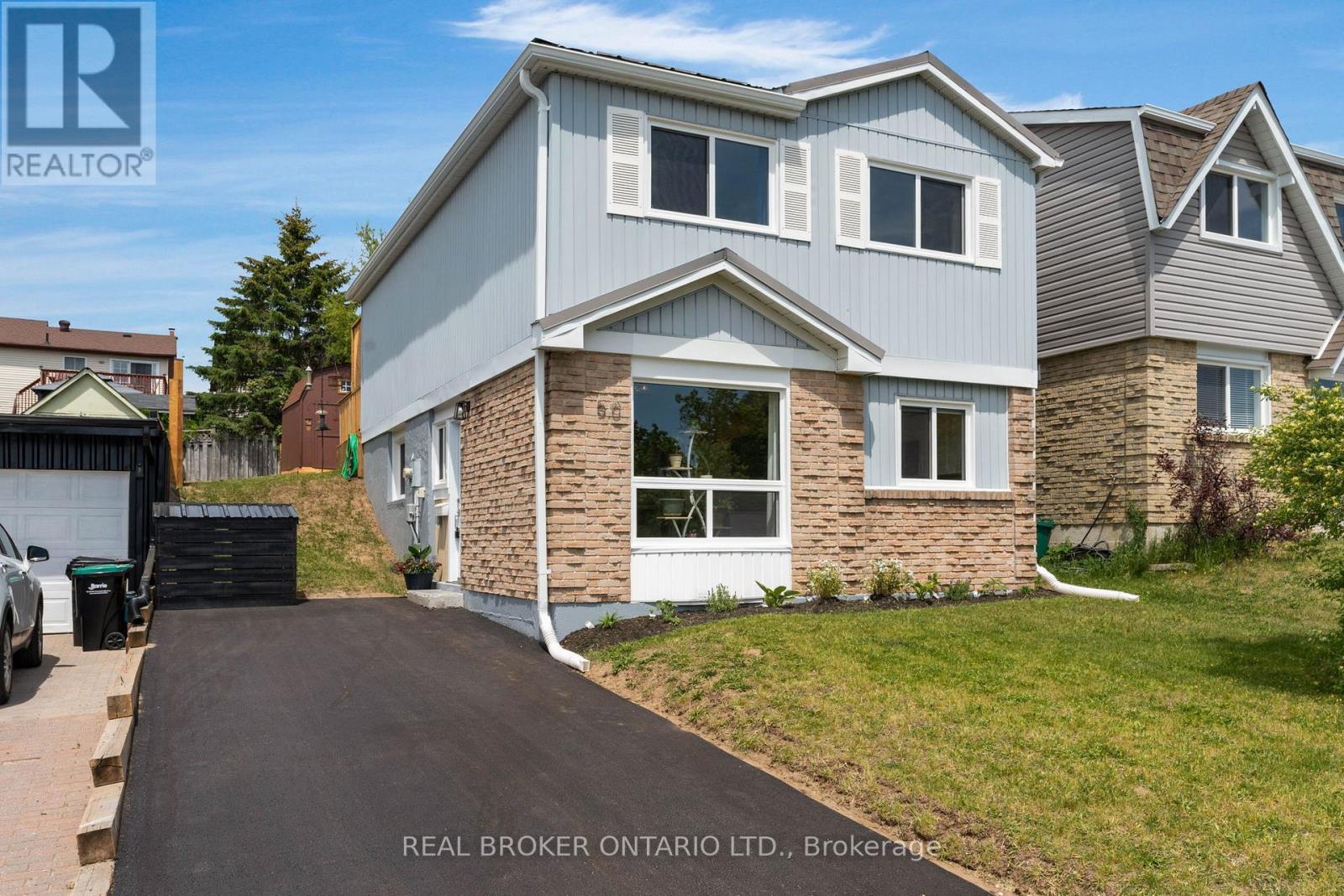 50 BROWNING TRAIL, Barrie, Ontario
