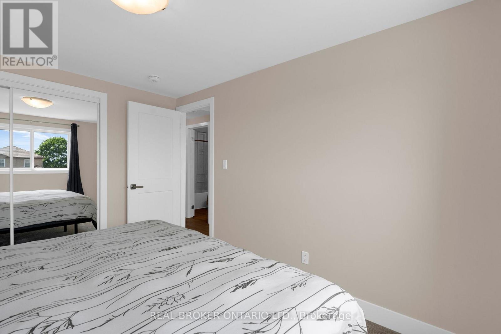 50 Browning Trail, Barrie, Ontario  L4N 4Z5 - Photo 21 - S13420606