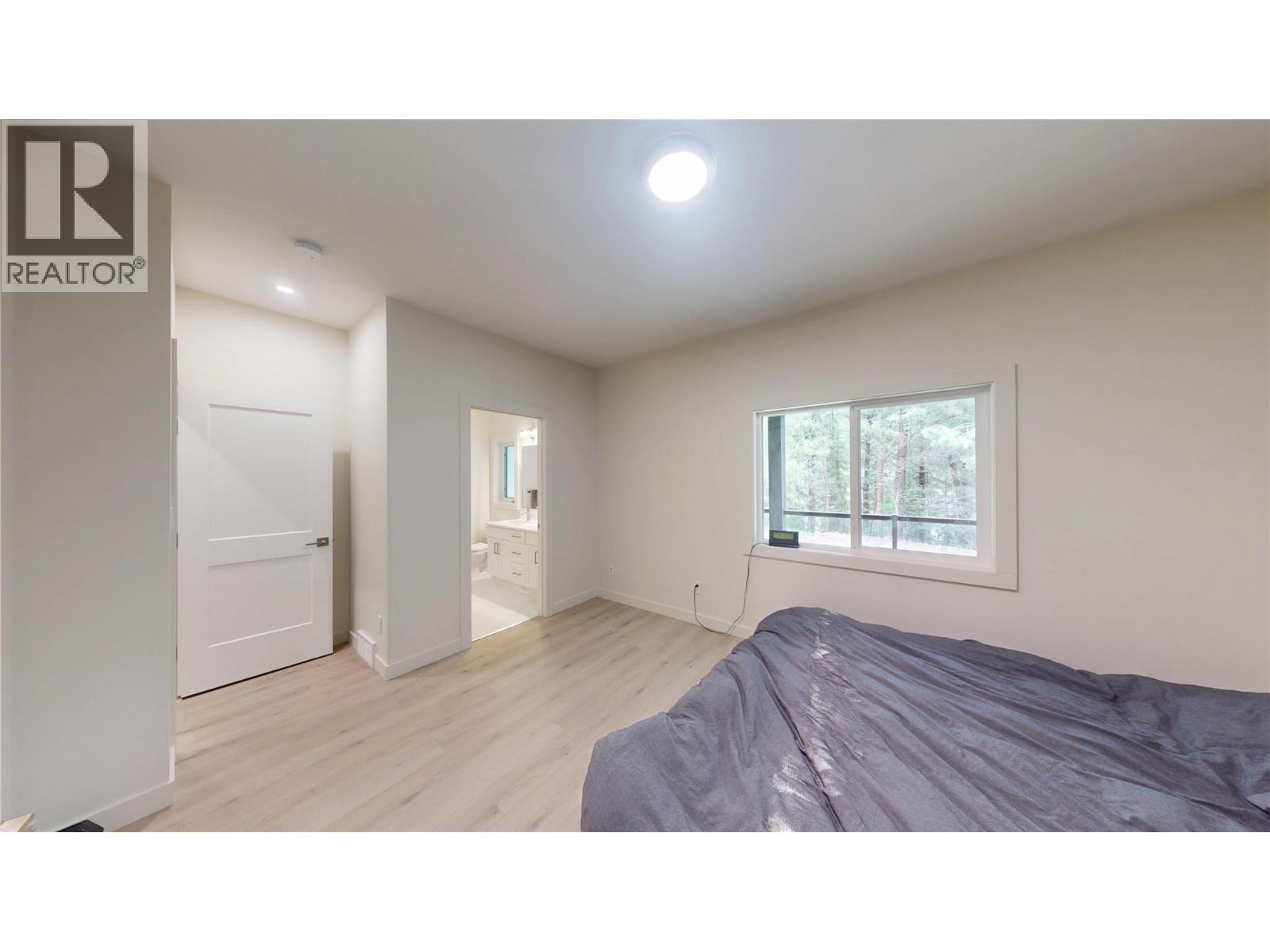 140 River Drive, Cranbrook, British Columbia  V1C 0C6 - Photo 17 - 10376605