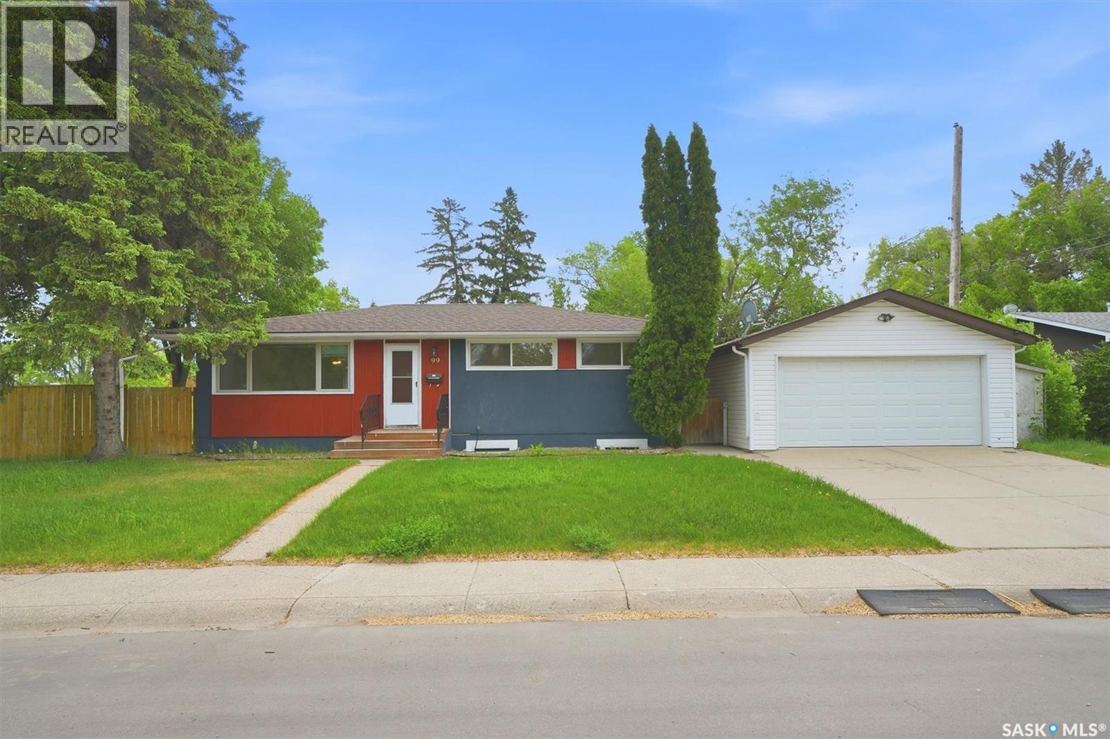 99 Lindsay Drive, Saskatoon, Saskatchewan  S7H 3E4 - Photo 2 - SK038648