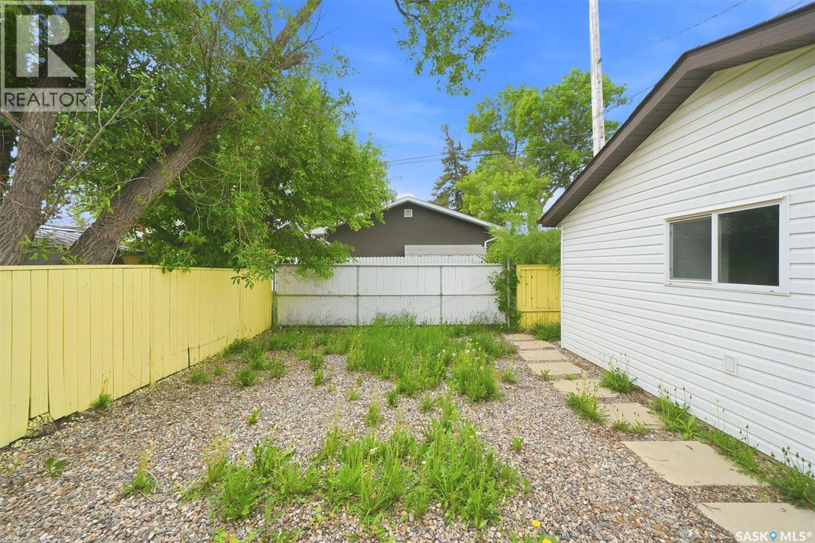 99 Lindsay Drive, Saskatoon, Saskatchewan  S7H 3E4 - Photo 37 - SK038648