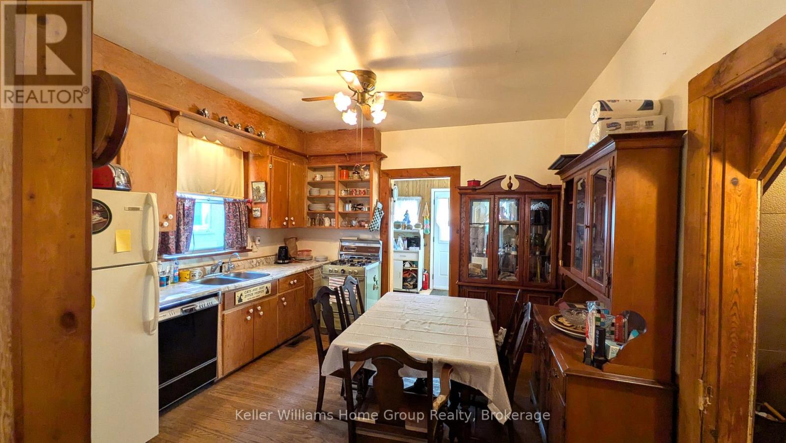18 Powell Street W, Guelph, Ontario  N1H 1T9 - Photo 5 - X13417098