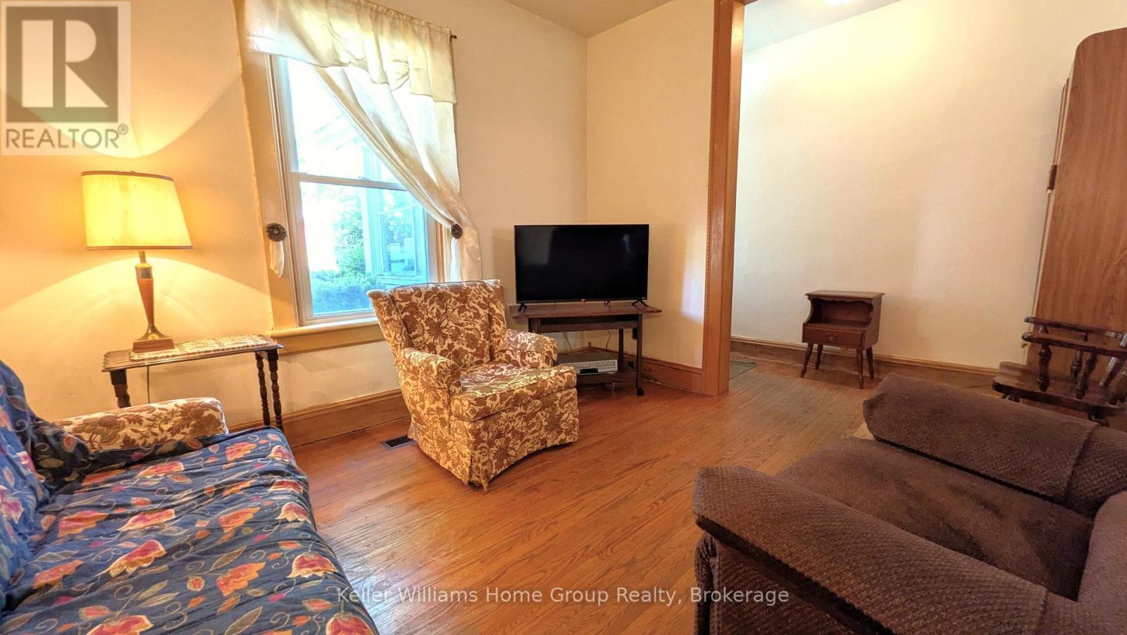 18 Powell Street W, Guelph, Ontario  N1H 1T9 - Photo 8 - X13417098