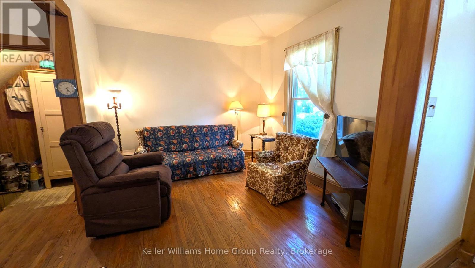 18 Powell Street W, Guelph, Ontario  N1H 1T9 - Photo 3 - X13417098