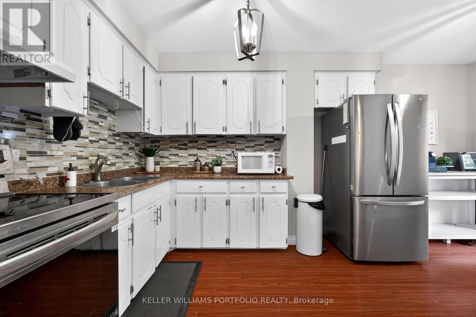 20 - 900 Dundas Street W, Mississauga, Ontario  L5C 3B3 - Photo 11 - W13420504