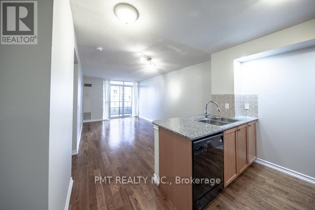 1522 - 5233 Dundas Street W, Toronto, Ontario  M9B 6M1 - Photo 4 - W13420512
