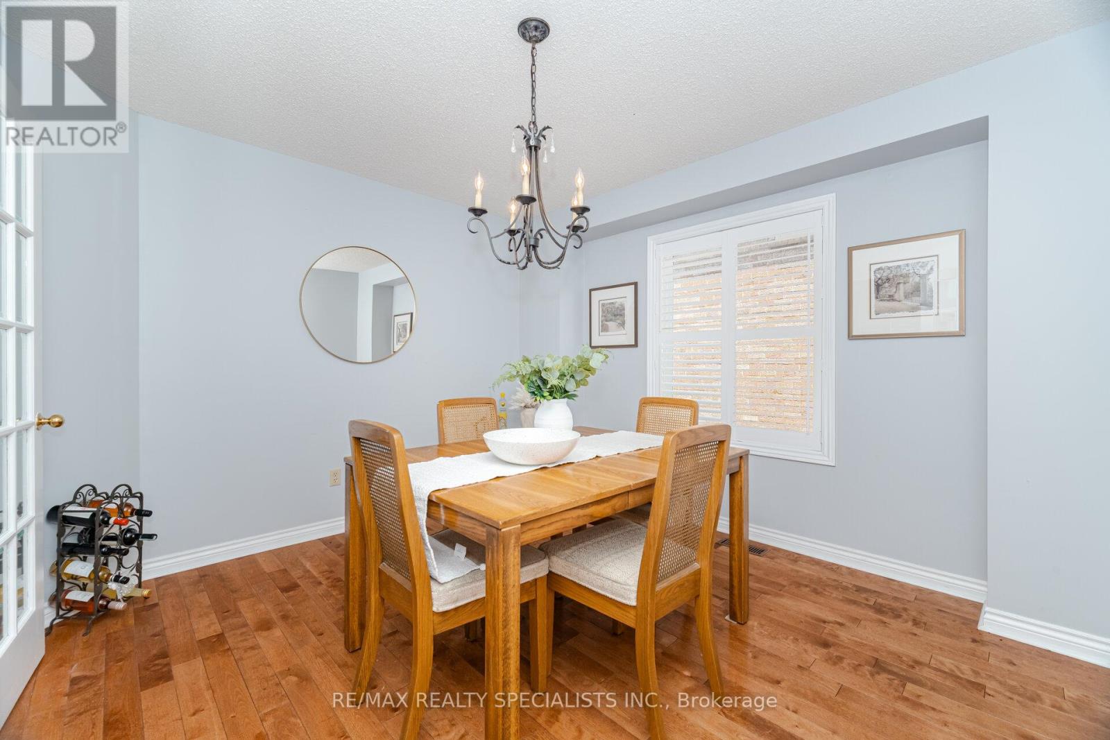 5612 Shillington Drive, Mississauga, Ontario  L5R 3N4 - Photo 12 - W13420574