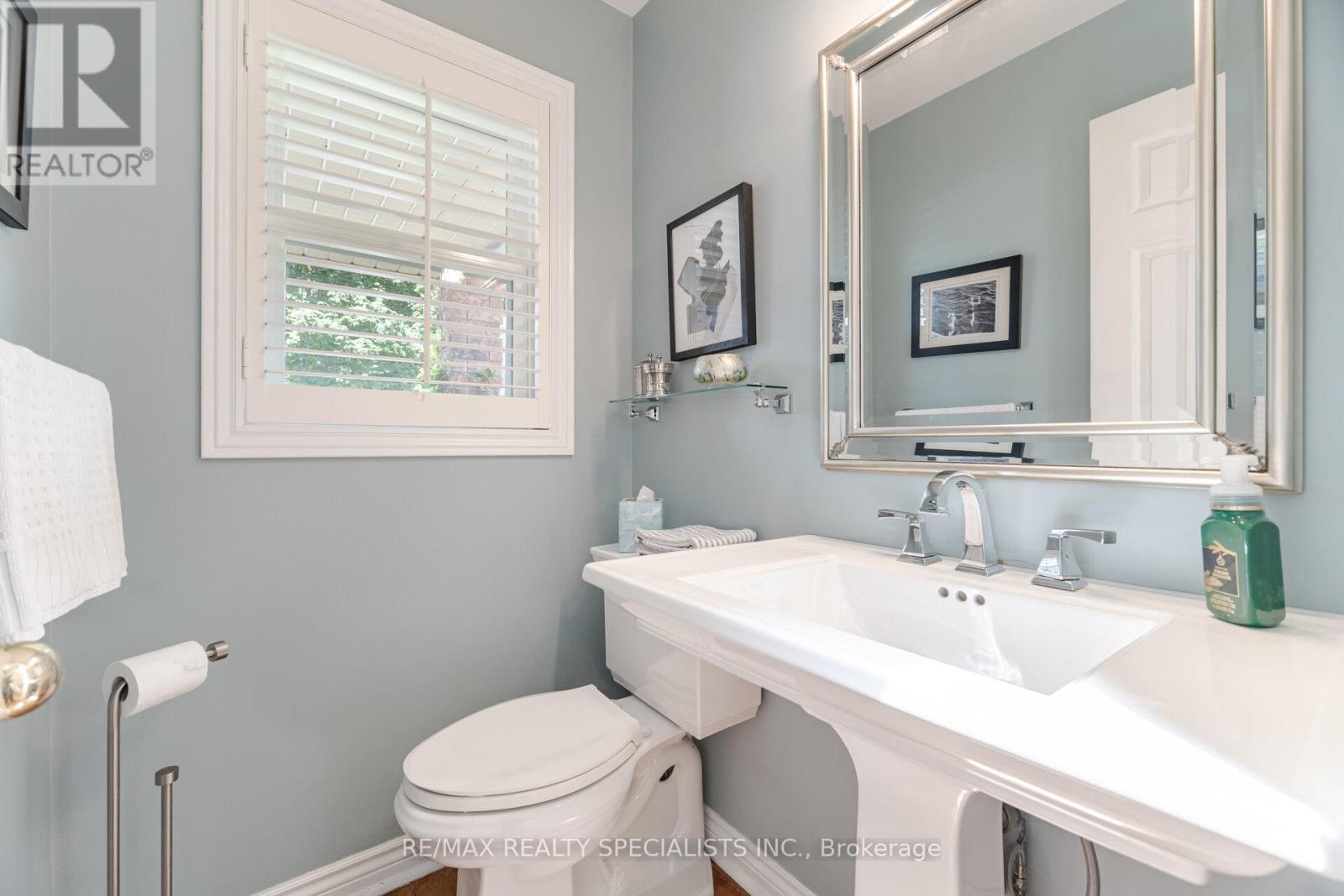 5612 Shillington Drive, Mississauga, Ontario  L5R 3N4 - Photo 16 - W13420574
