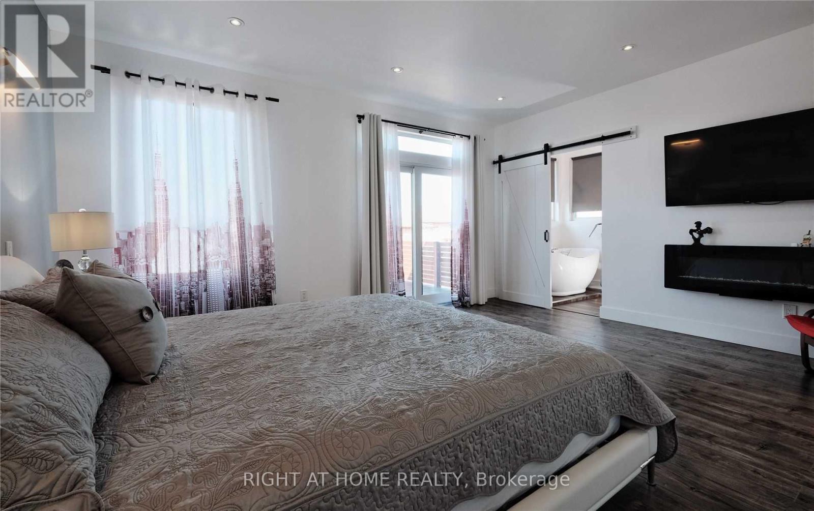 206 Gamma Street, Toronto, Ontario  M8W 4G5 - Photo 11 - W13420630