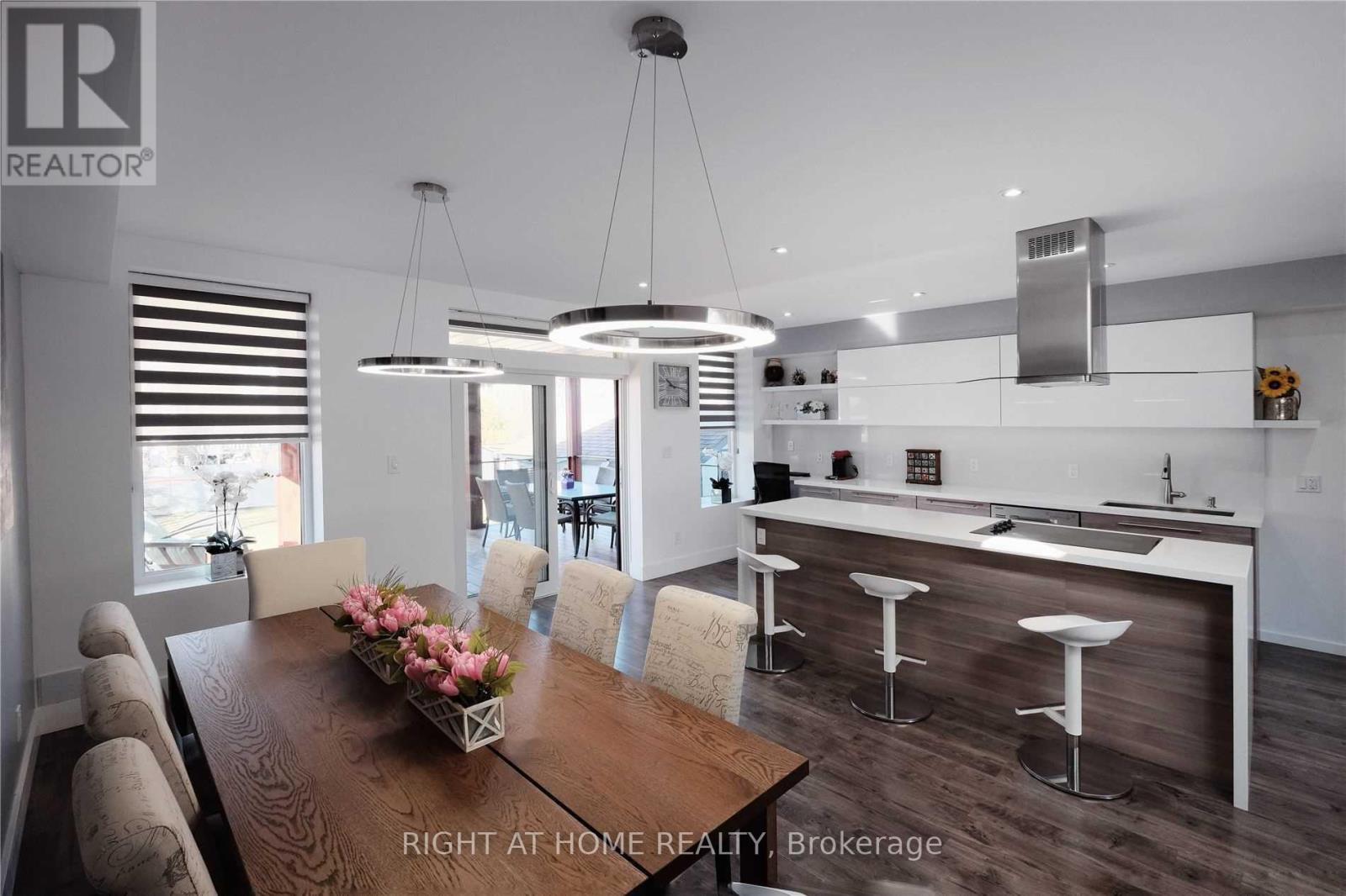 206 Gamma Street, Toronto, Ontario  M8W 4G5 - Photo 4 - W13420630