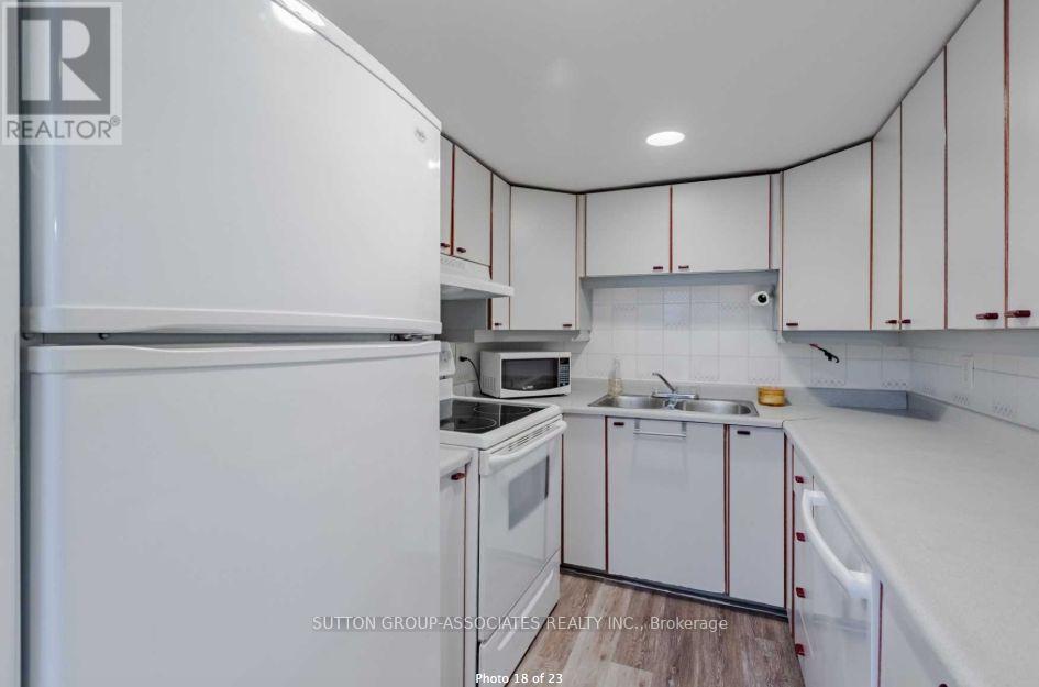 Lower - 33 Hagar Avenue, Toronto, Ontario  M6N 3V1 - Photo 6 - W13420640
