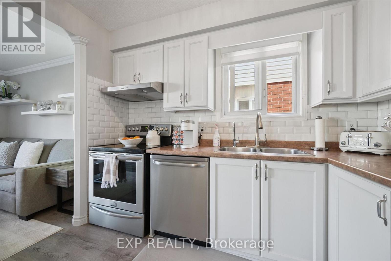 78 Bridlewreath Street, Waterloo, Ontario  N2E 3V5 - Photo 10 - X13420610