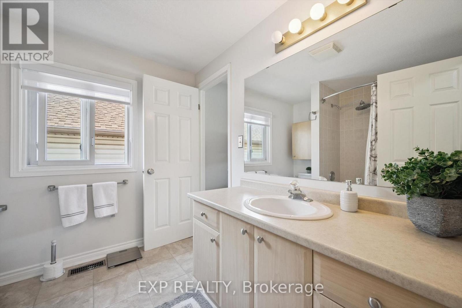 78 Bridlewreath Street, Waterloo, Ontario  N2E 3V5 - Photo 25 - X13420610
