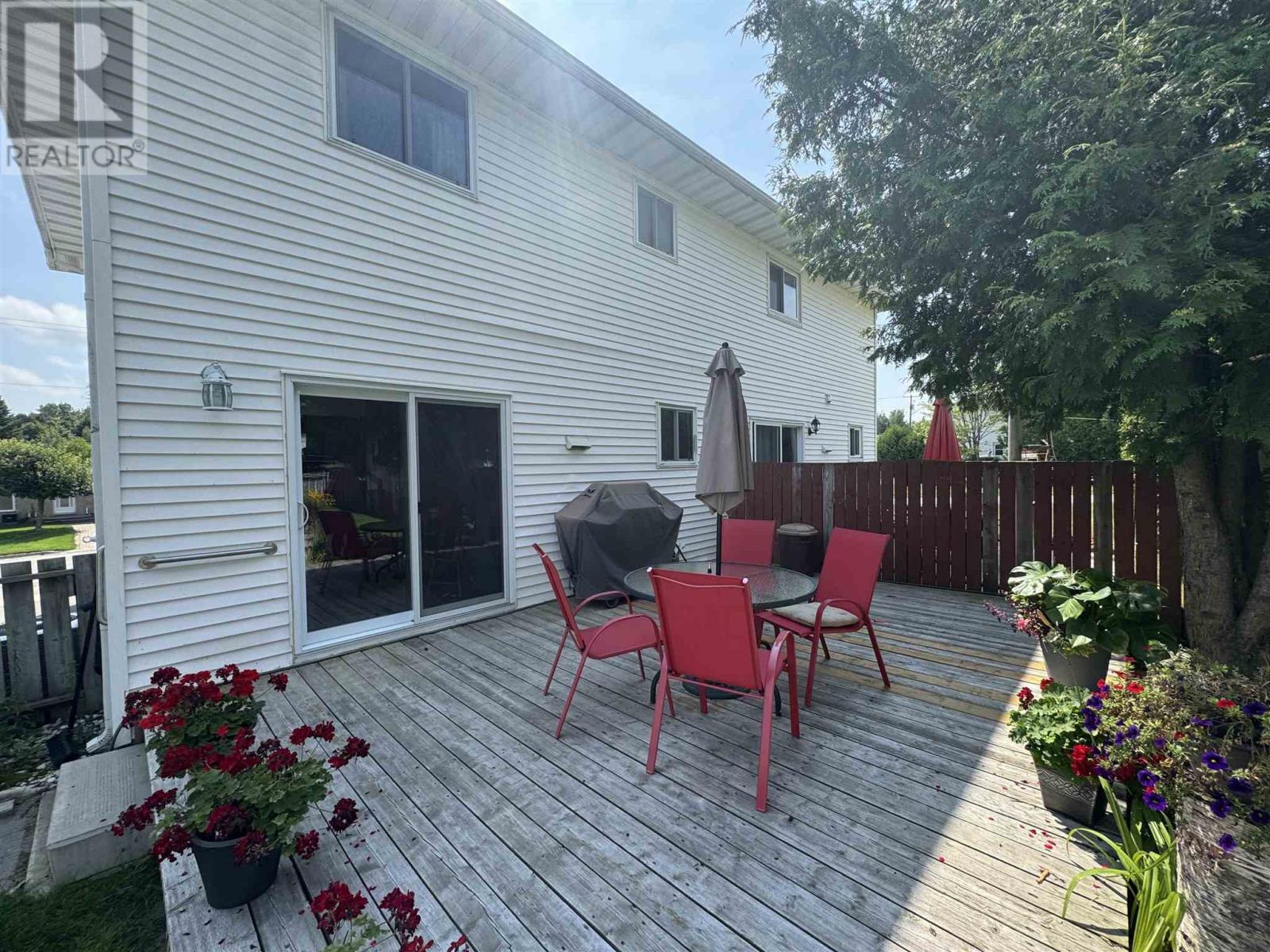 59 Colwill Dr, Elliot Lake, Ontario  P5A 2Z6 - Photo 6 - SM261378