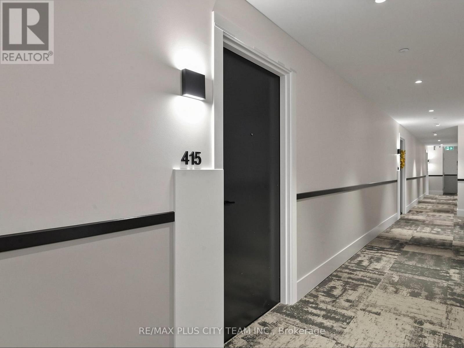 415 - 600 North Service Road, Hamilton, Ontario  L8E 0L2 - Photo 22 - X13420616