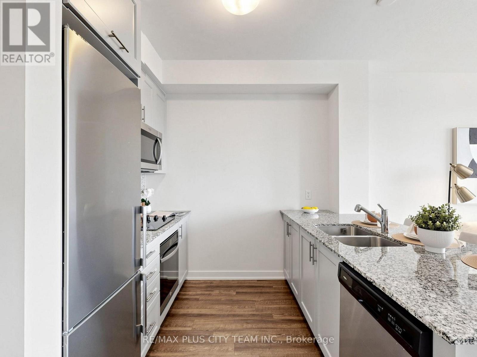 415 - 600 North Service Road, Hamilton, Ontario  L8E 0L2 - Photo 7 - X13420616