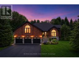 32 FOREST HILL DRIVE, Springwater, Ontario