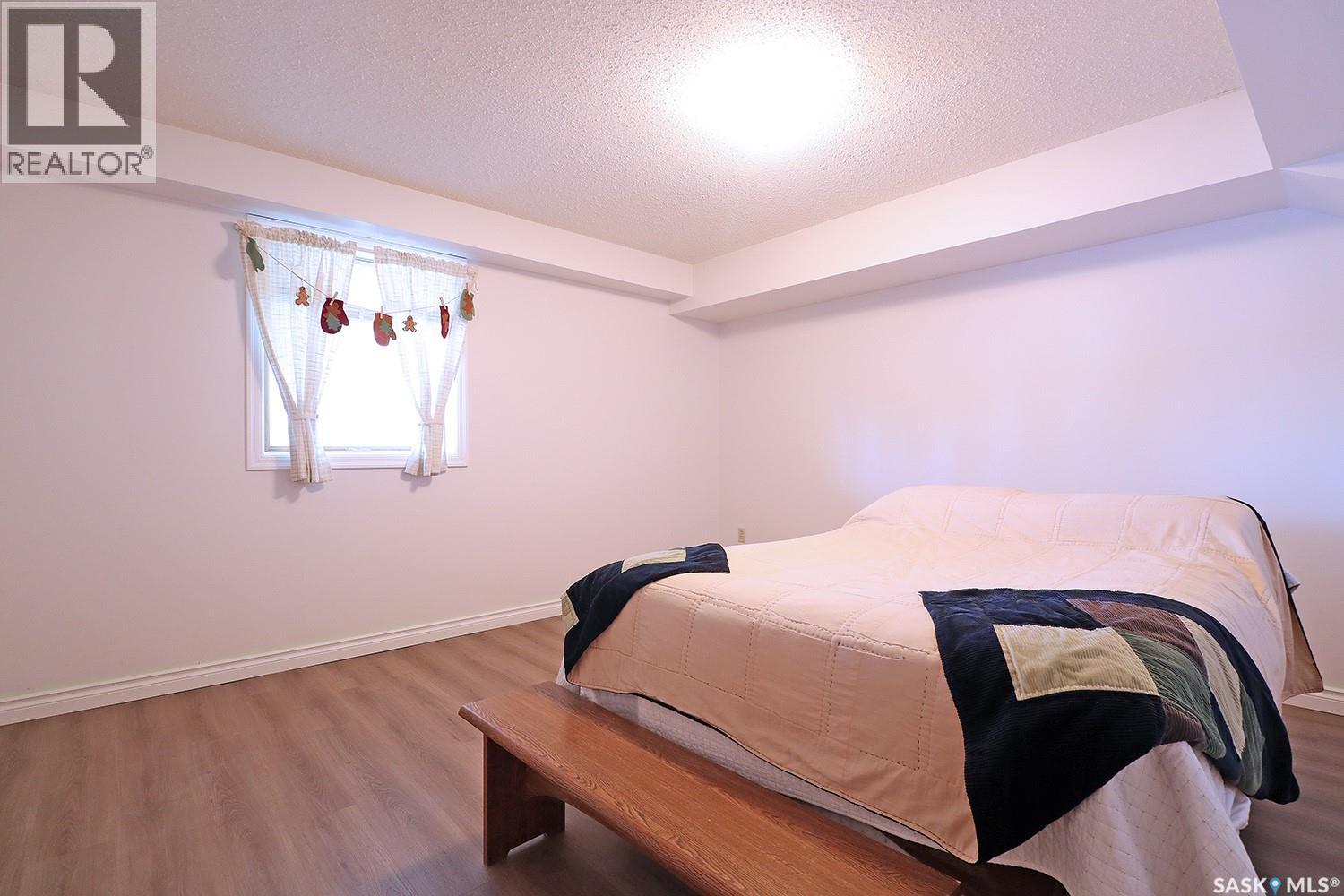 110 Logan Crescent E, Yorkton, Saskatchewan  S3N 0V9 - Photo 28 - SK031271