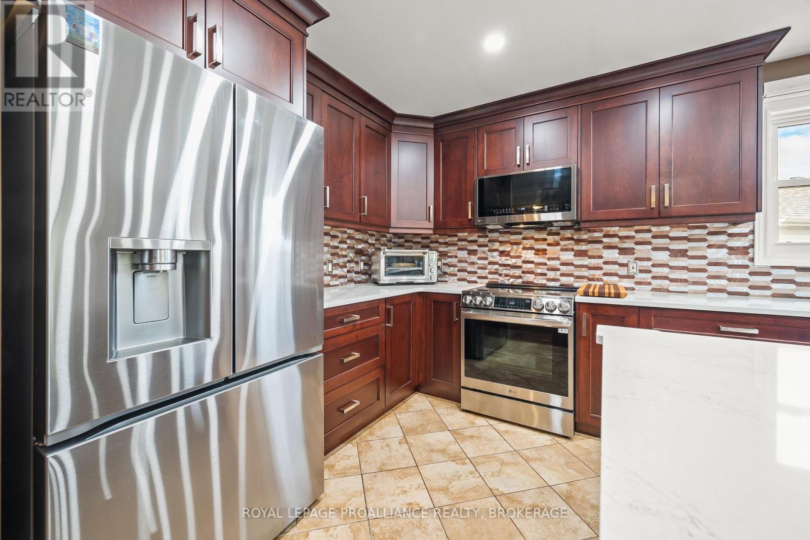 688 Chadwick Court, Kingston, Ontario  K7P 3E9 - Photo 25 - X13420992