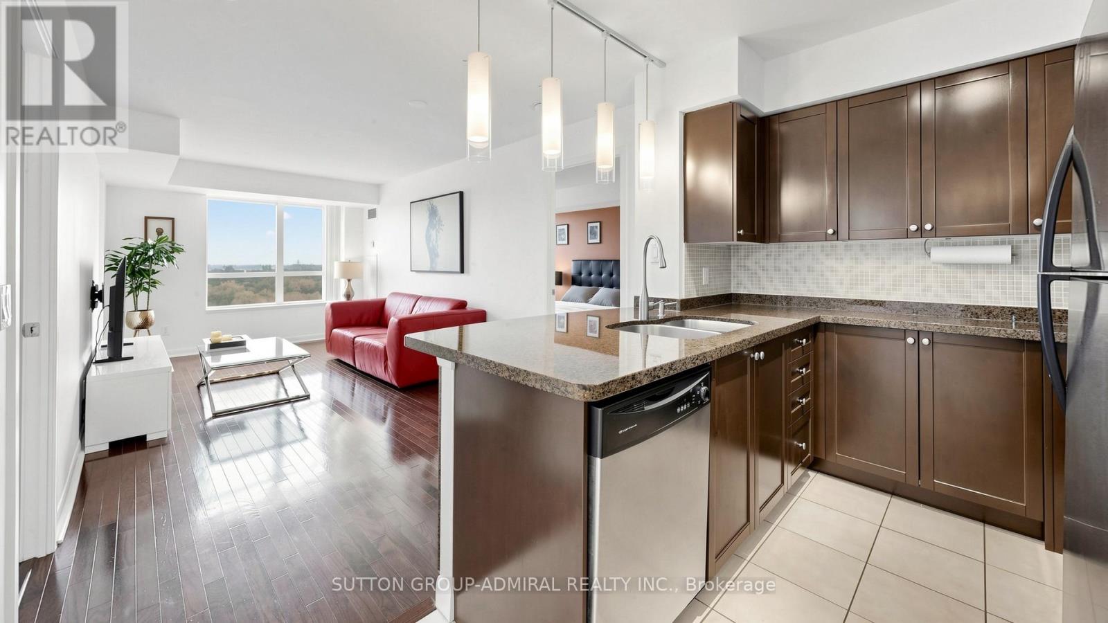 1408 - 225 SHERWAY GARDENS ROAD, Toronto, Ontario