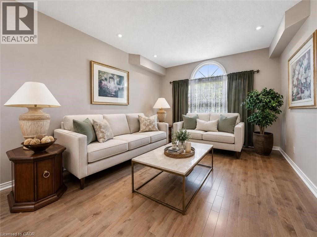 24 PINE RIDGE Drive, Guelph, Ontario