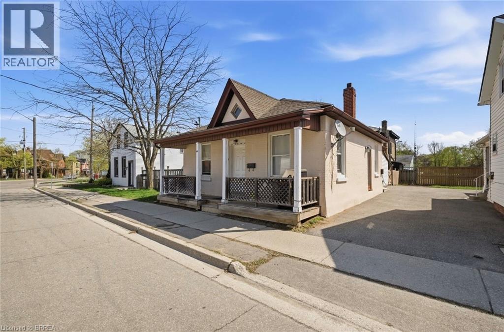 103 Queen Street, Brantford, Ontario  N3T 3C1 - Photo 3 - 40824308