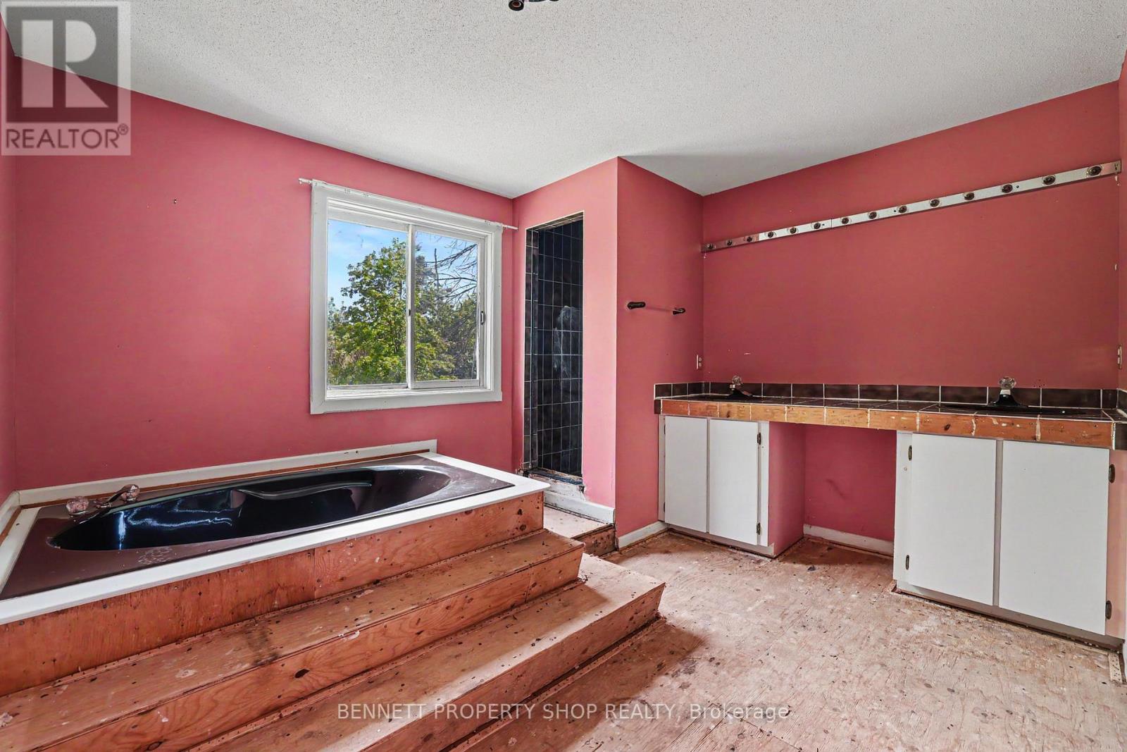 110 Manion Road, Ottawa, Ontario  K0A 1L0 - Photo 15 - X13420742