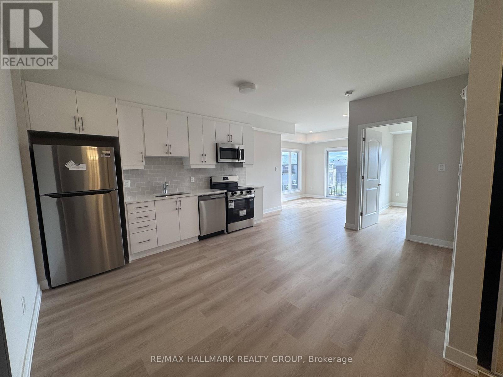 302 - 2370 Tenth Line Road, Ottawa, Ontario  K4A 5V1 - Photo 2 - X13420828