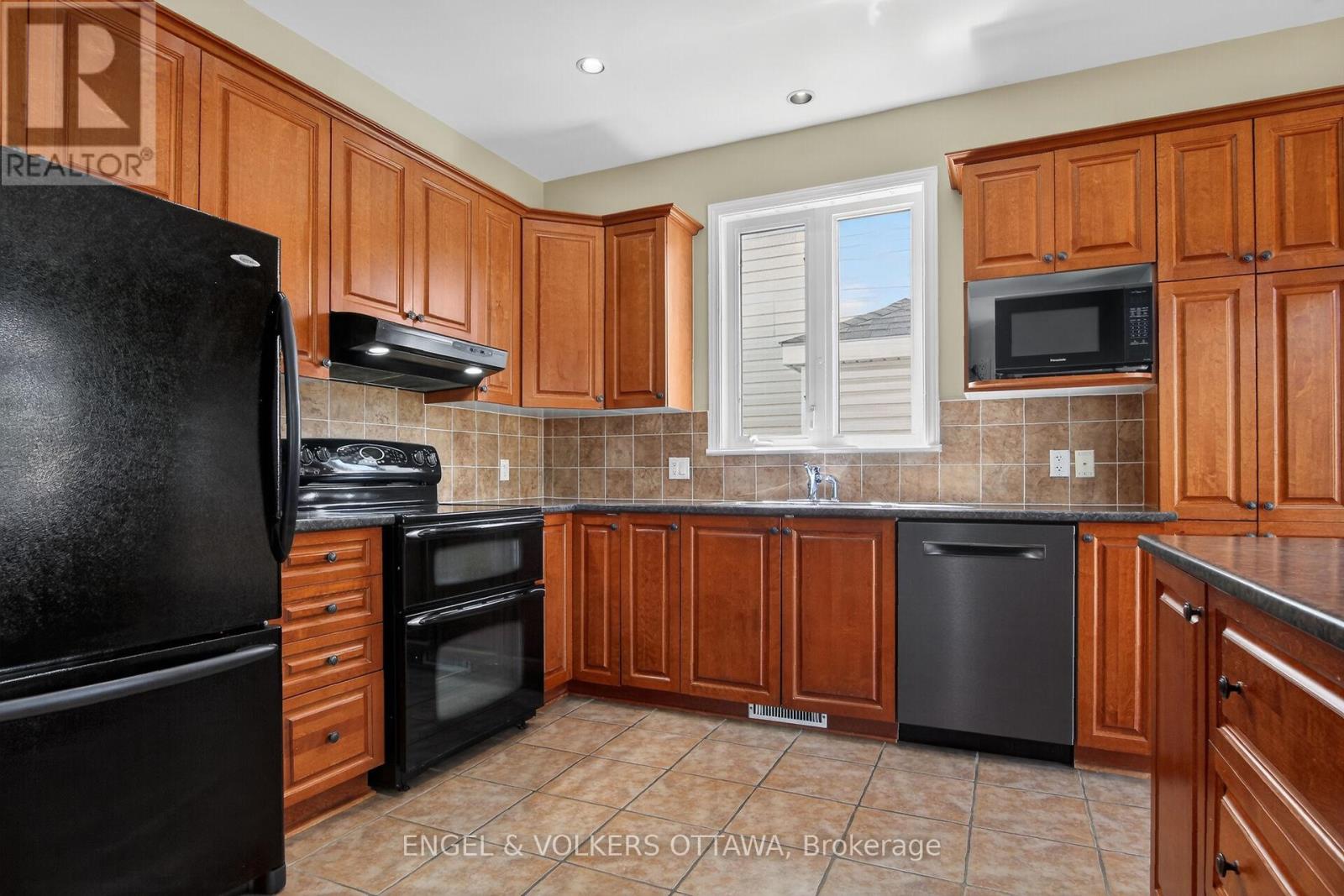 120 Portrush Avenue, Ottawa, Ontario  K2J 5J2 - Photo 18 - X13420838
