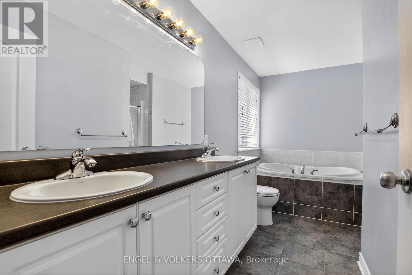 120 Portrush Avenue, Ottawa, Ontario  K2J 5J2 - Photo 35 - X13420838