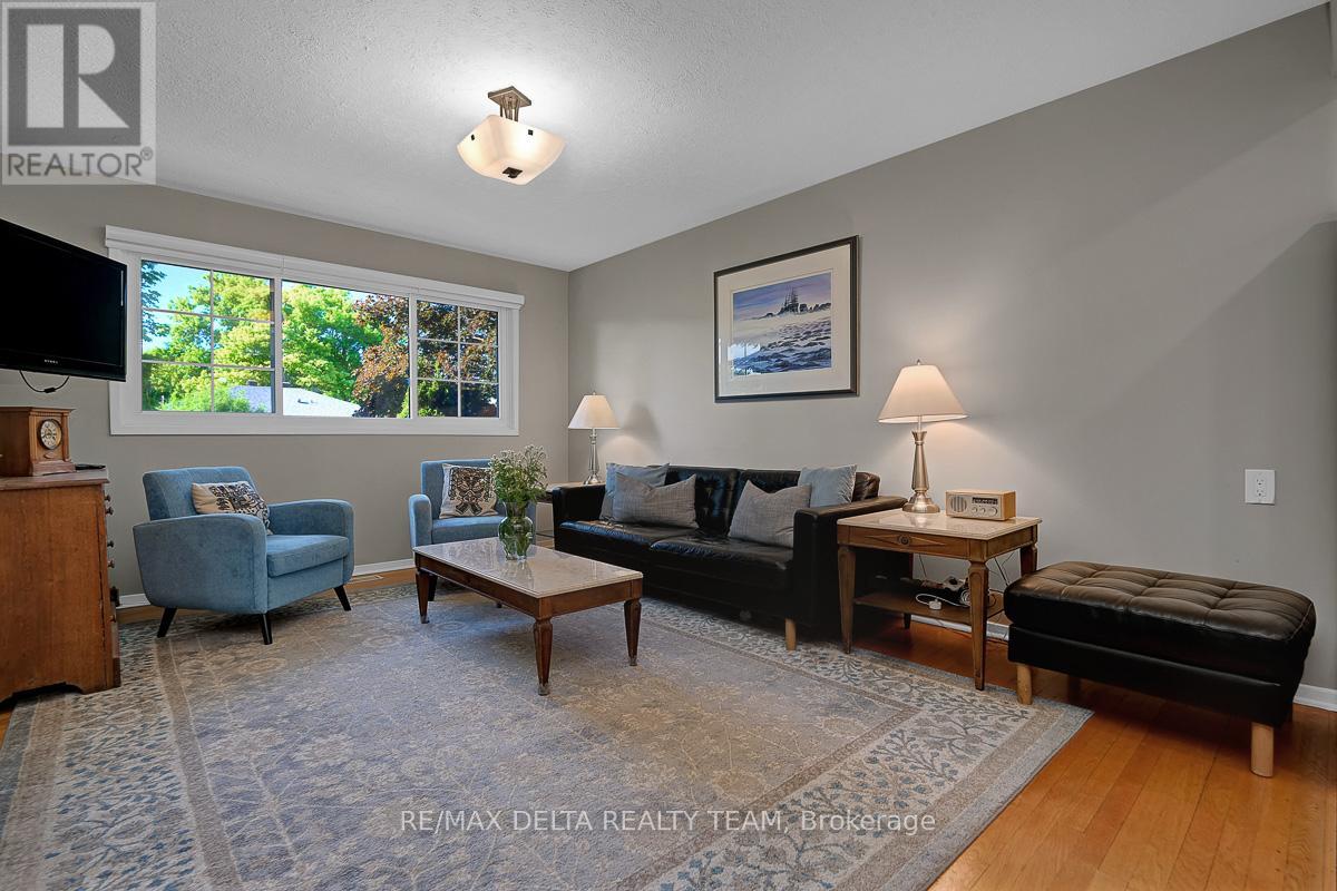 478 Lawson Avenue, Ottawa, Ontario  K1K 1R5 - Photo 11 - X13420874