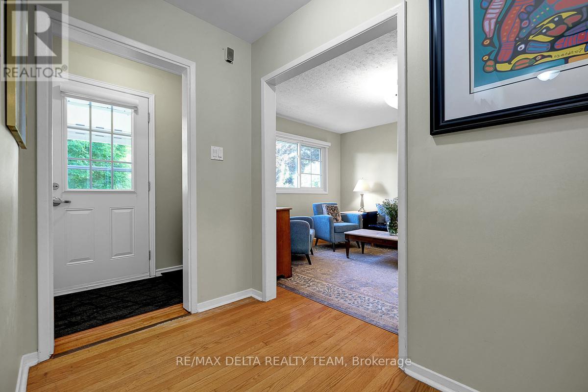 478 Lawson Avenue, Ottawa, Ontario  K1K 1R5 - Photo 7 - X13420874
