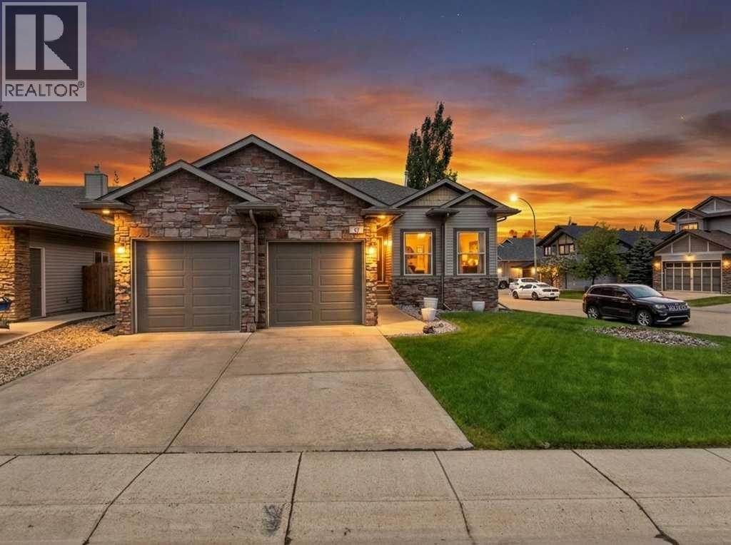 47 Ion Close, red deer, Alberta