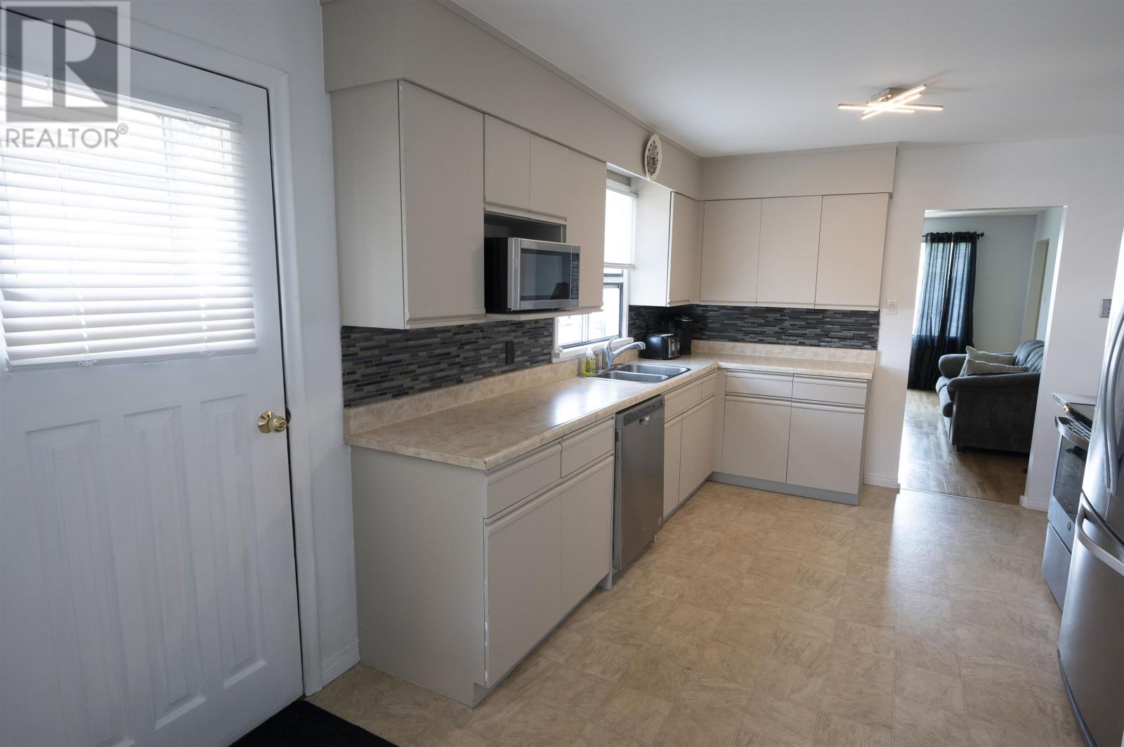 277 Mary Street East, Thunder Bay, Ontario  P7E 4J7 - Photo 7 - TB2601427