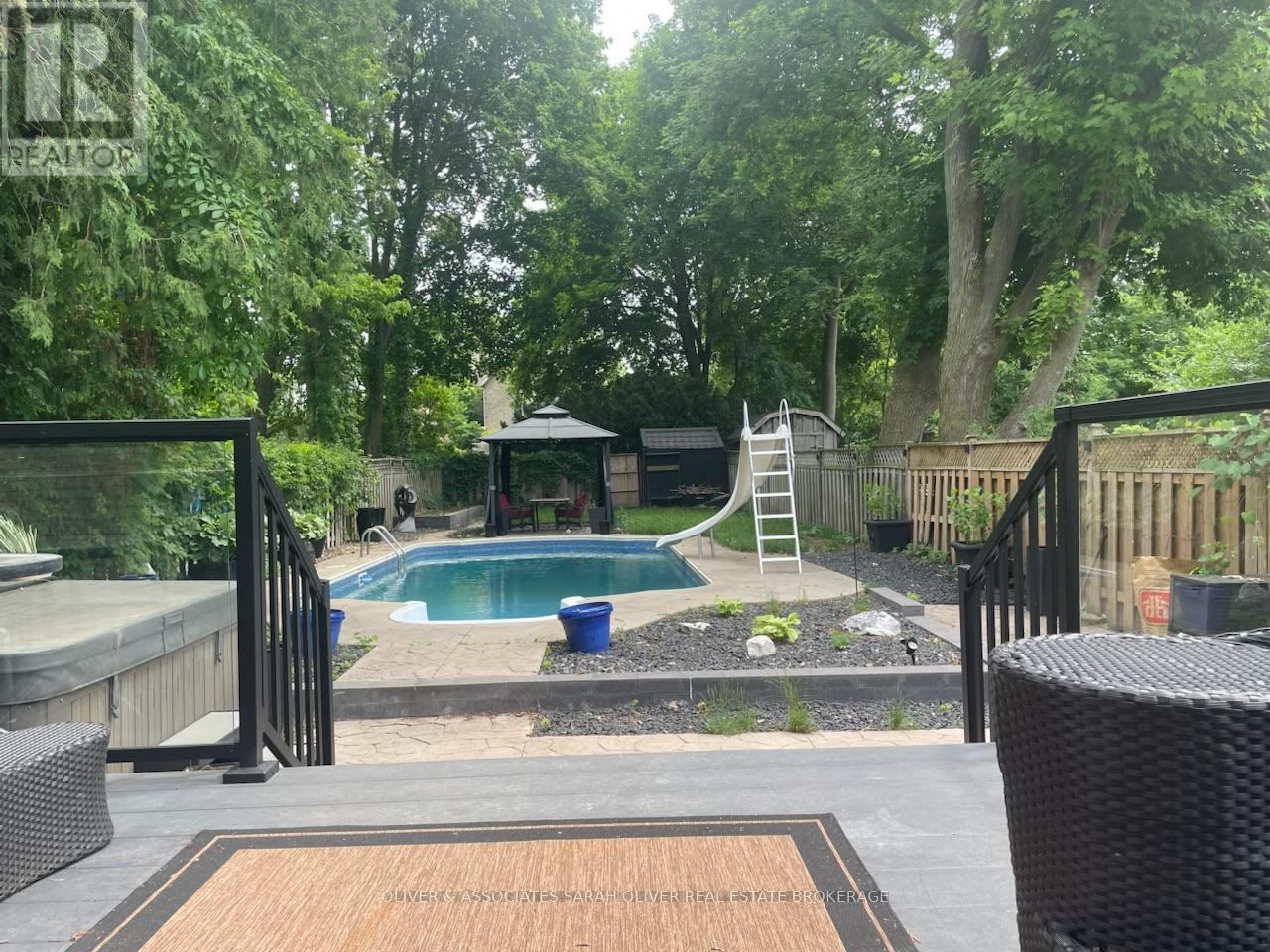 28 Renwick Avenue, London East, Ontario  N6A 3V2 - Photo 2 - X13121702